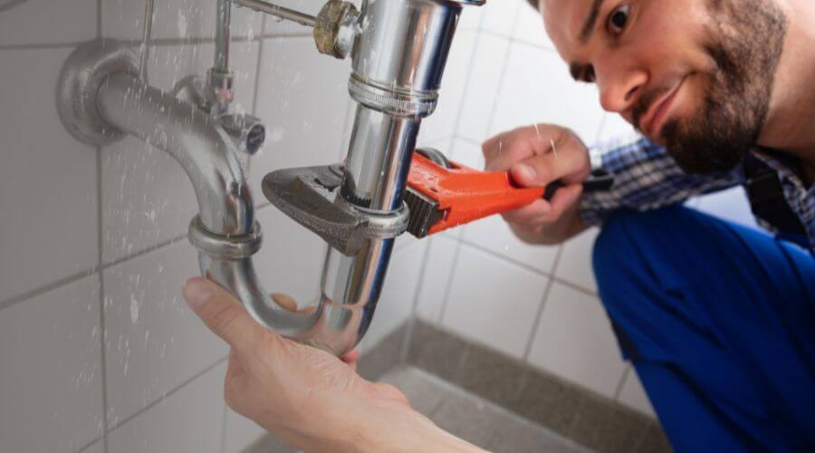 Professional emergency plumbing in Fessenden, ND